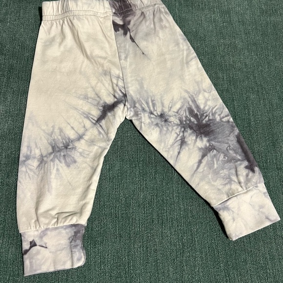 Tie-Dye Hoodie and Jogger Set - Picture 7 of 8